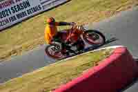 Vintage-motorcycle-club;eventdigitalimages;mallory-park;mallory-park-trackday-photographs;no-limits-trackdays;peter-wileman-photography;trackday-digital-images;trackday-photos;vmcc-festival-1000-bikes-photographs